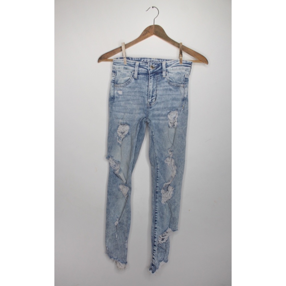 AE Hi Rise Jegging Crop Ultra Destroyed Light Wash Jeans 2 26